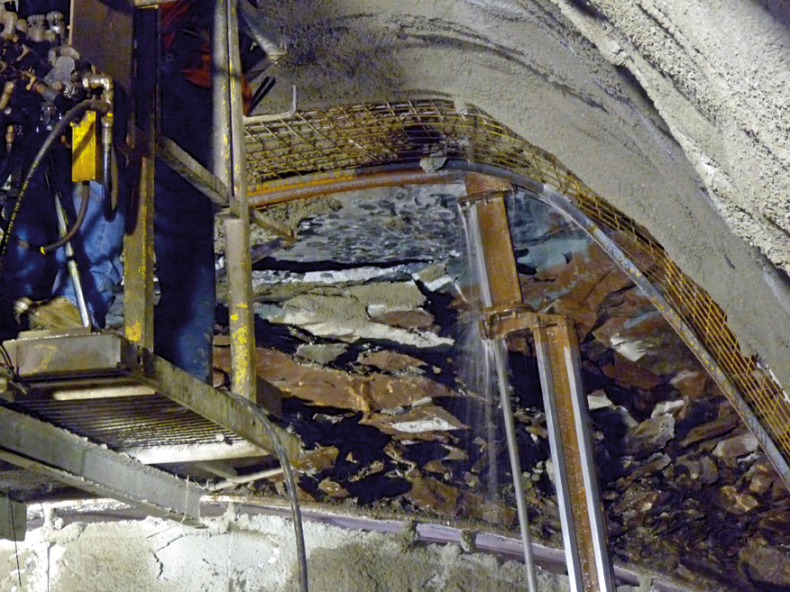 New Tunnel underneath Niagara Falls Built with DSI and ACI: Natural Wonder and Energy Source New Tunnel underneath Niagara Falls Built with DSI and ACI: Natural Wonder and Energy Source